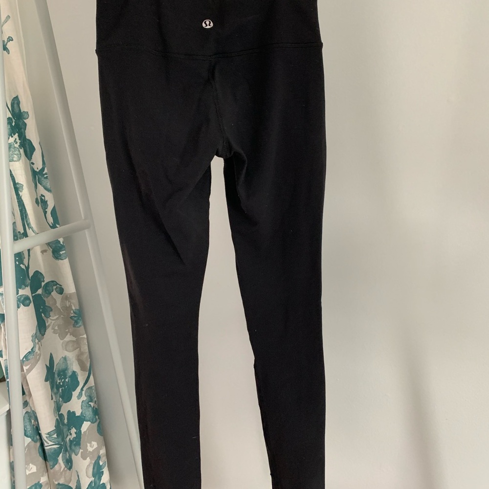 Lululemon leggings. Black and mesh
